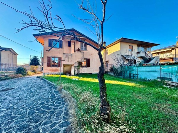 casa indipendente in vendita a Pagazzano