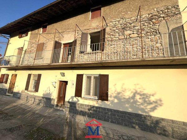 casa indipendente in vendita a Paladina