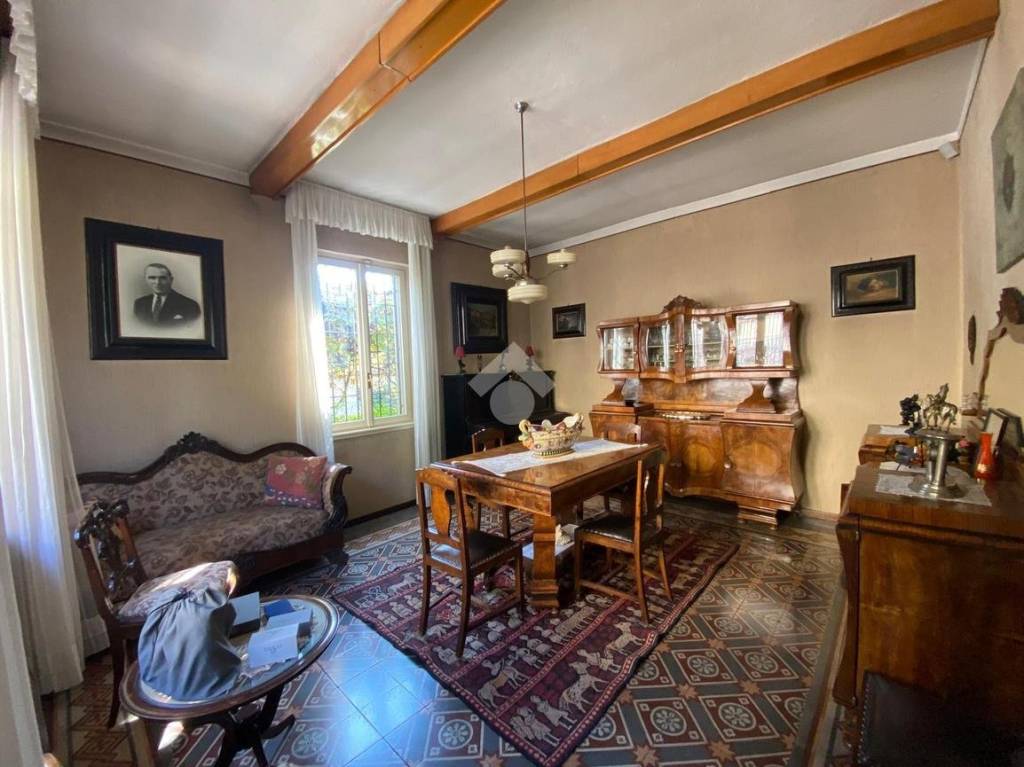 casa indipendente in vendita a Paladina