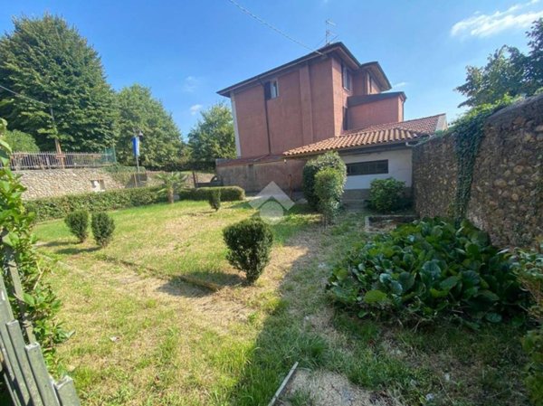 casa indipendente in vendita a Paladina