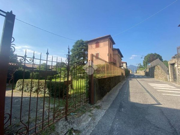 casa indipendente in vendita a Paladina