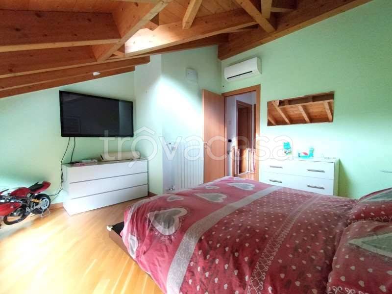 appartamento in vendita a Paladina in zona Ghiaie