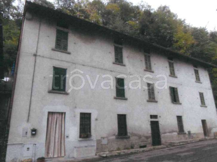 casa indipendente in vendita a Paladina