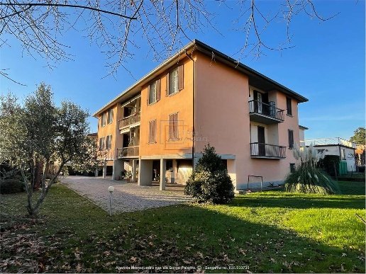 appartamento in vendita a Paladina in zona Sombreno