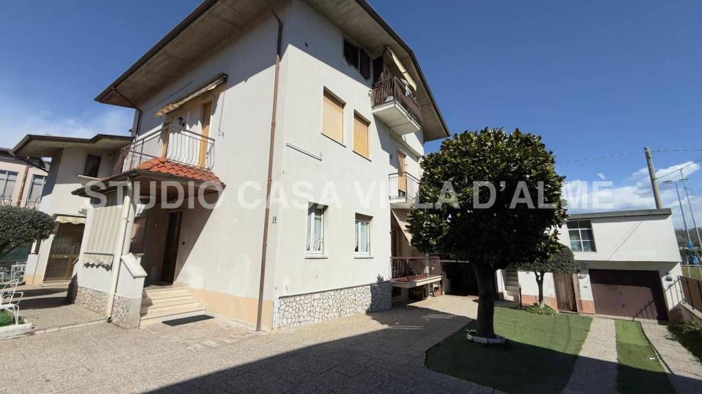 appartamento in vendita a Paladina