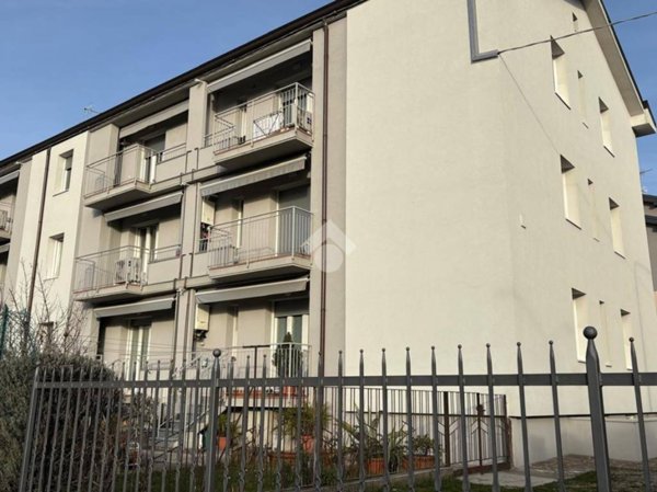 appartamento in vendita a Paladina in zona Ghiaie