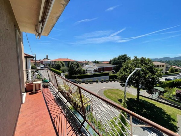 appartamento in vendita a Paladina in zona Ghiaie