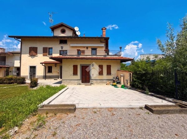 appartamento in vendita a Paladina in zona Ghiaie