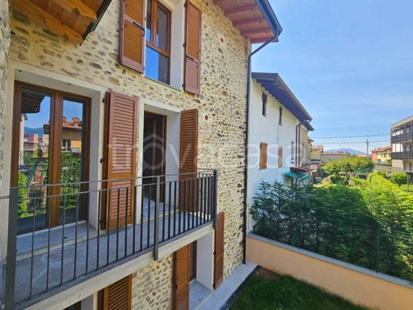 appartamento in vendita a Paladina in zona Ghiaie