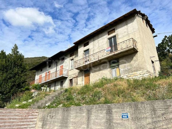 casa indipendente in vendita a Palazzago