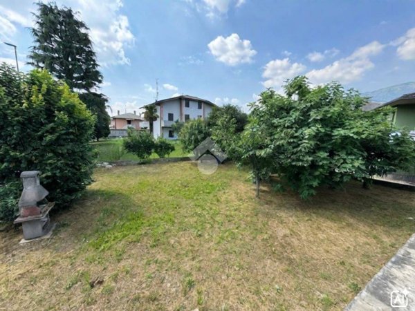 casa indipendente in vendita a Palazzago