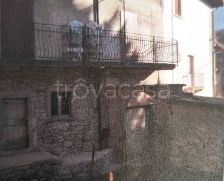 casa indipendente in vendita a Palazzago