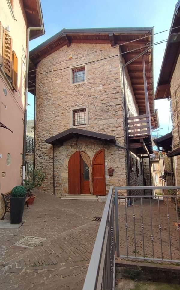 appartamento in vendita a Palazzago
