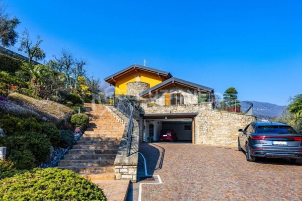 casa indipendente in vendita a Palazzago