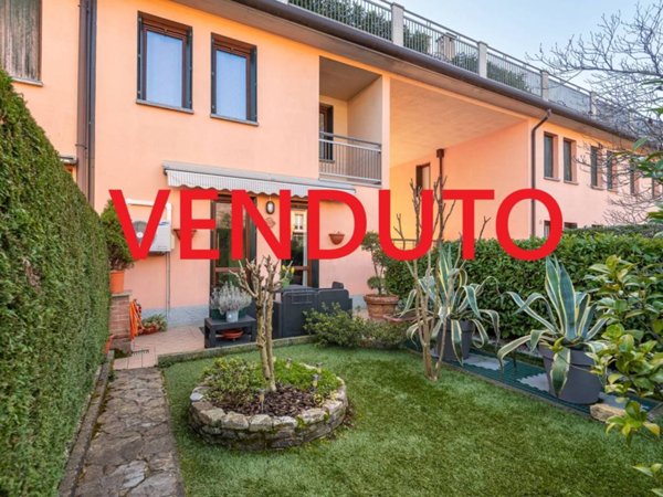 casa indipendente in vendita a Palazzago