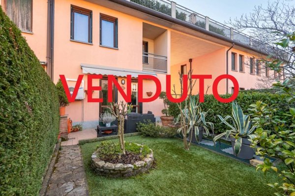 casa indipendente in vendita a Palazzago