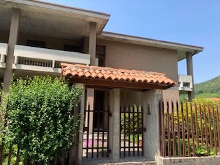 casa indipendente in vendita a Palazzago