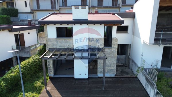 casa indipendente in vendita a Palazzago