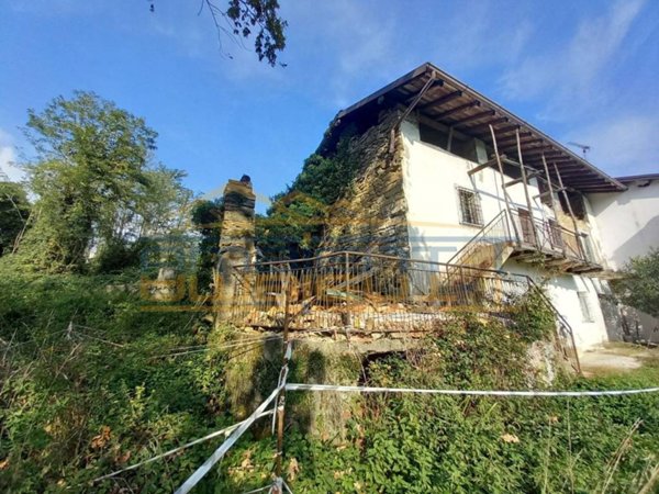 casa indipendente in vendita a Palazzago