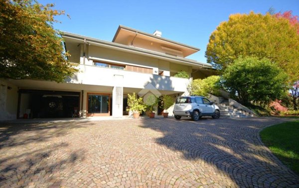 casa indipendente in vendita a Palazzago