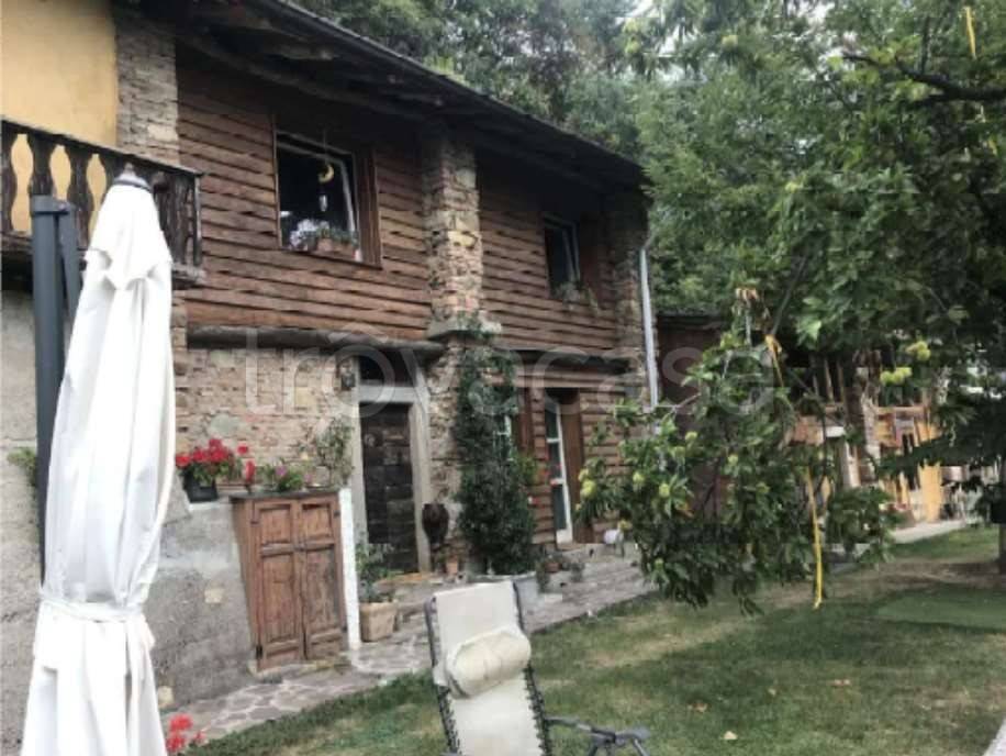 casa indipendente in vendita a Palazzago