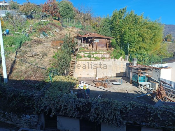 locale di sgombero in vendita a Palazzago