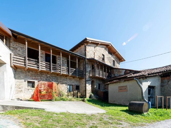 casa indipendente in vendita a Palazzago