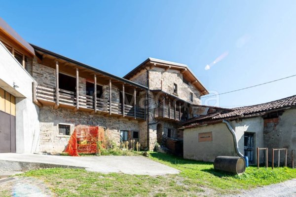 casa indipendente in vendita a Palazzago