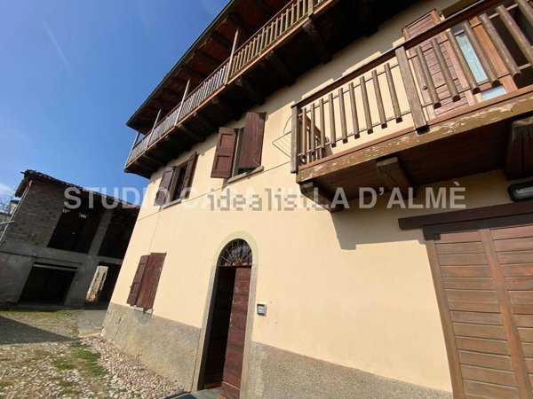appartamento in vendita a Palazzago