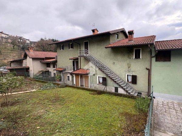 appartamento in vendita a Palazzago