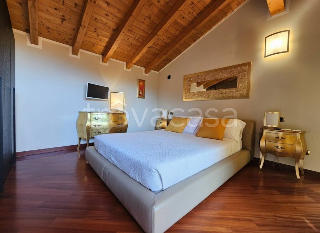 casa indipendente in vendita a Palazzago