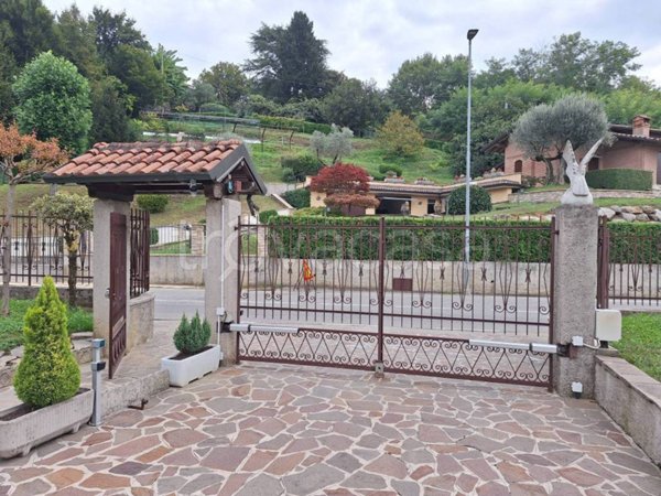 casa indipendente in vendita a Palazzago