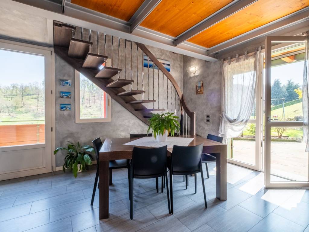 casa indipendente in vendita a Palazzago