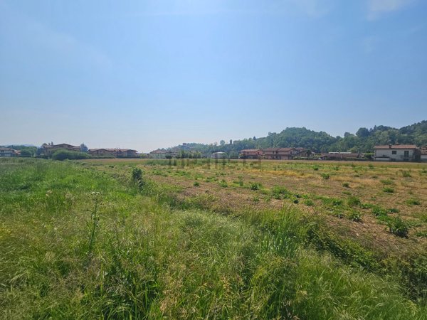 terreno edificabile in vendita a Palazzago