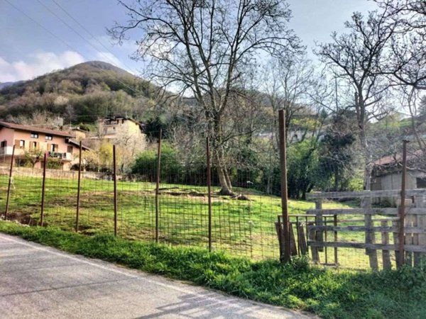 terreno edificabile in vendita a Palazzago