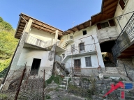 casale in vendita a Palazzago