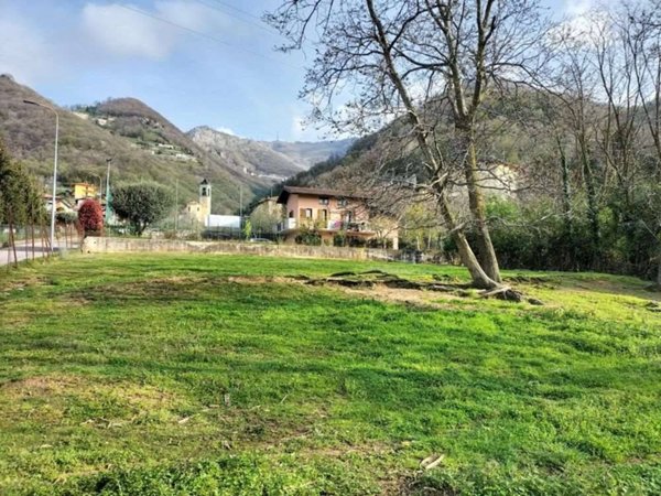 terreno edificabile in vendita a Palazzago