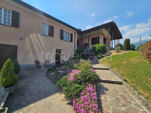 casa indipendente in vendita a Palazzago