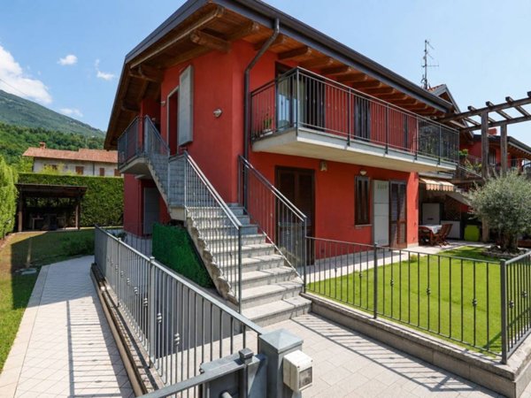 appartamento in vendita a Palazzago