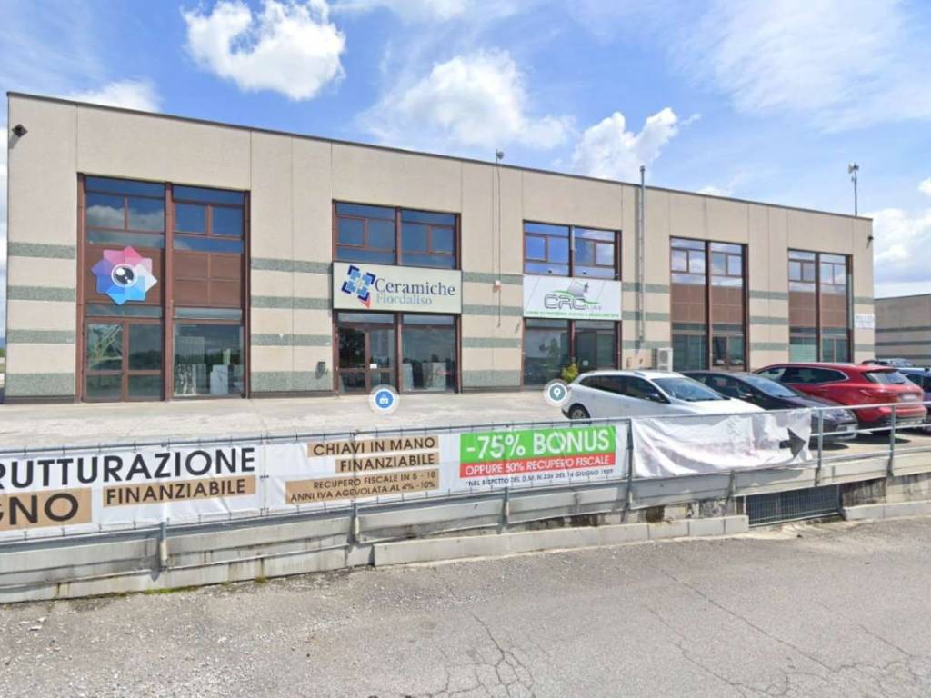 locale commerciale in vendita a Palosco