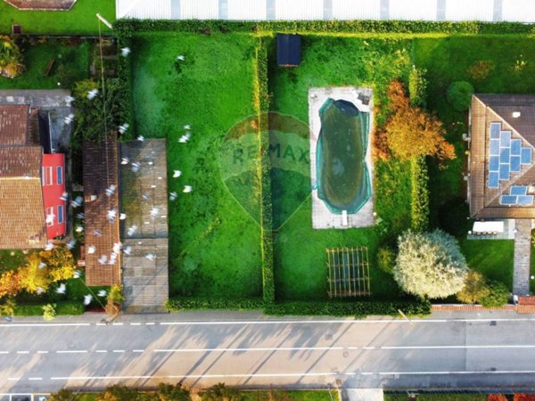 casa indipendente in vendita a Palosco