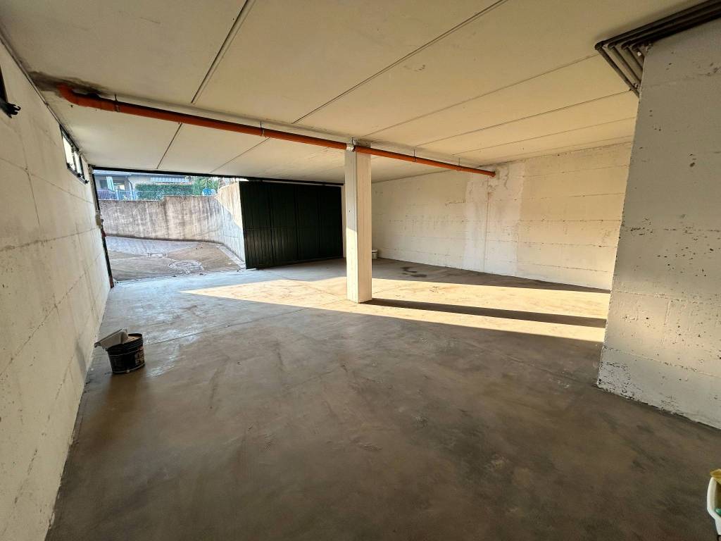 locale commerciale in vendita a Palosco