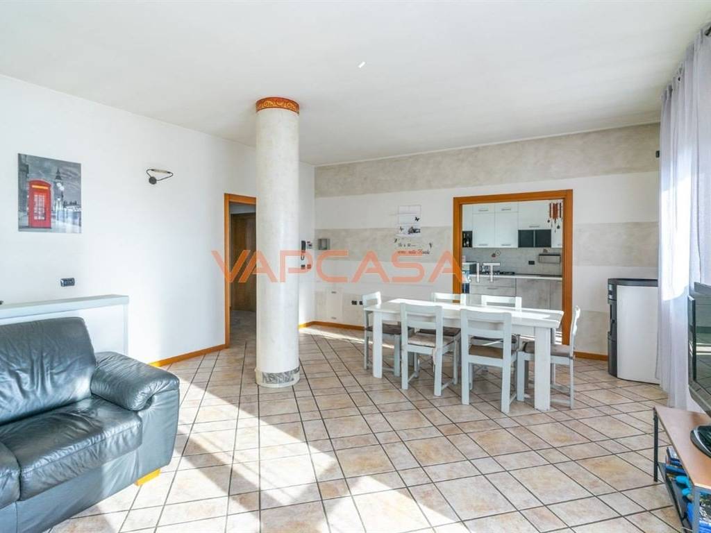 casa indipendente in vendita a Palosco