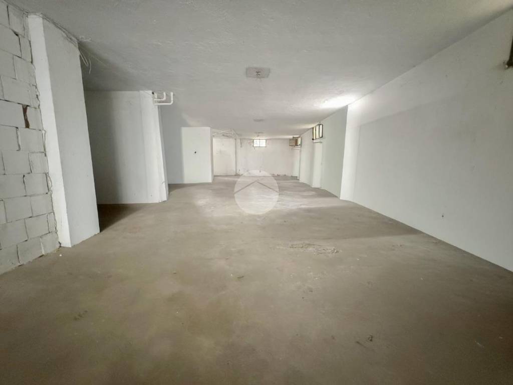 locale commerciale in vendita a Palosco