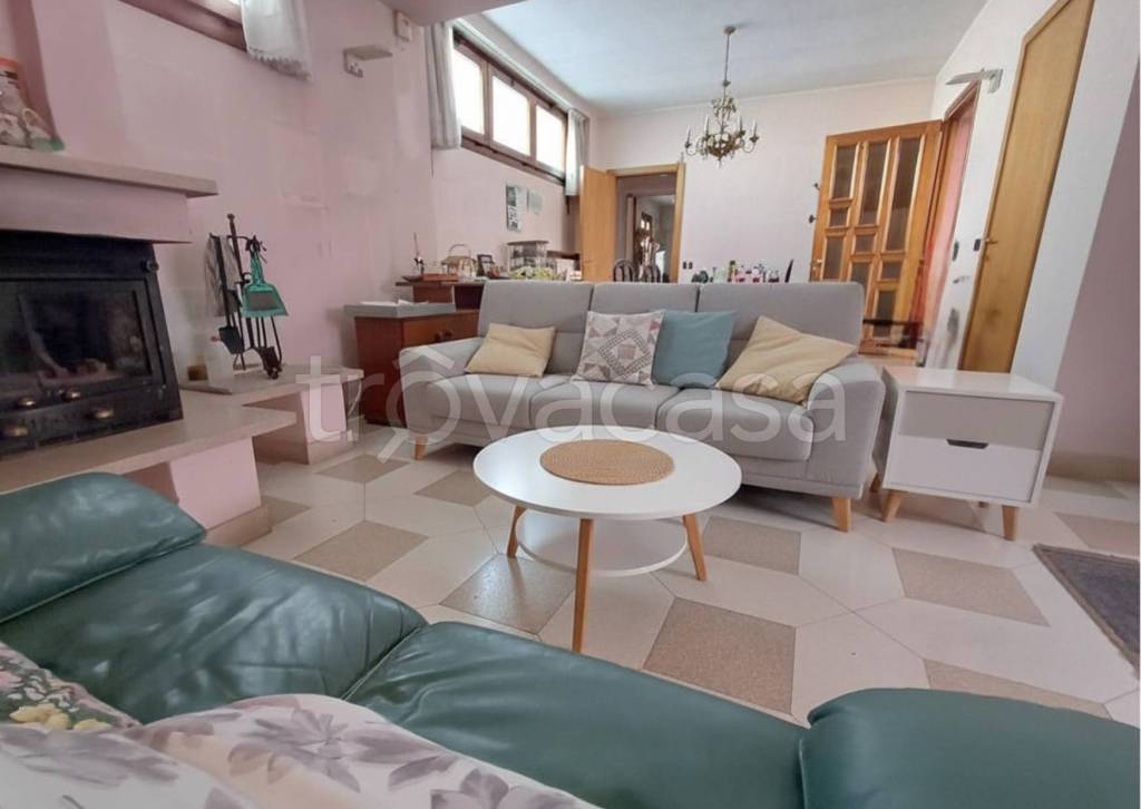 casa indipendente in vendita a Palosco