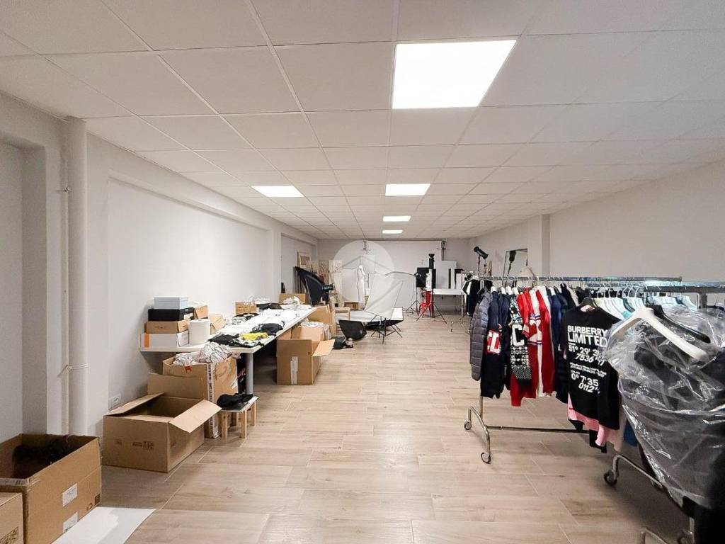 locale commerciale in vendita a Palosco