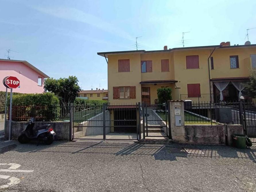 casa indipendente in vendita a Palosco