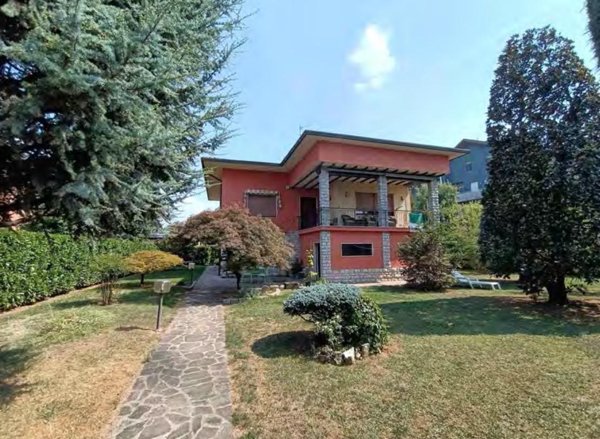 casa indipendente in vendita a Palosco