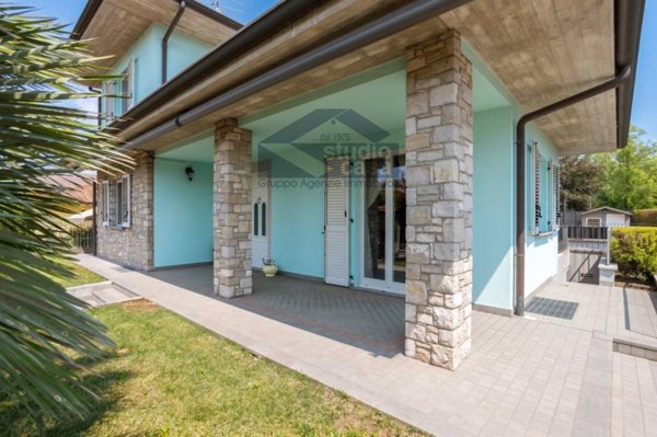 casa indipendente in vendita a Palosco