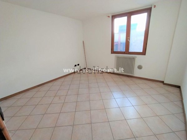 casa indipendente in vendita a Parre